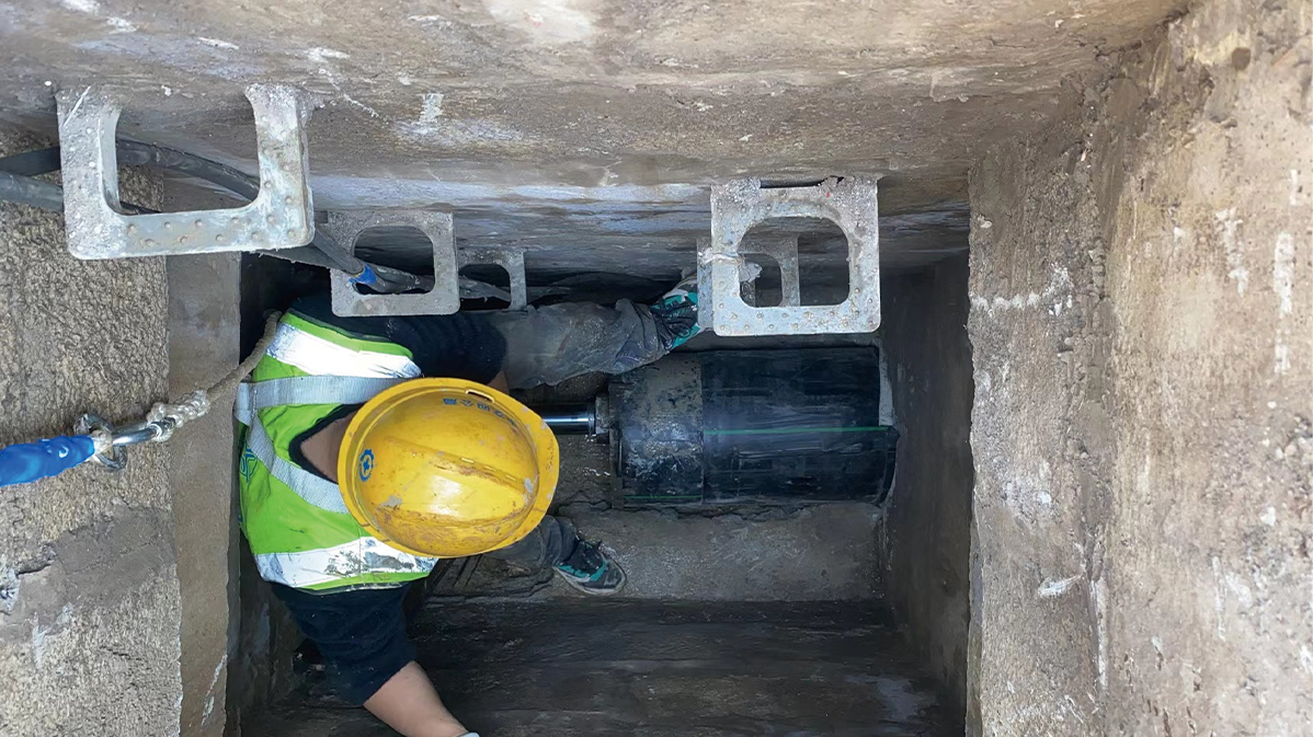 鄂托克前HDPE短管内衬法